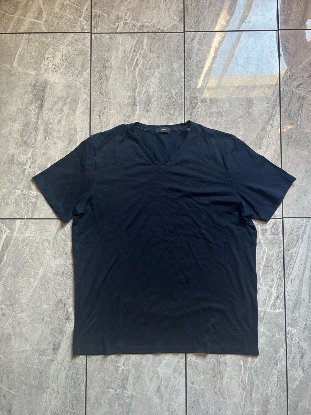 Theory Men XL Claey V Incisive Silk Cotton V-Neck T-Shirt Navy Blue L0792541